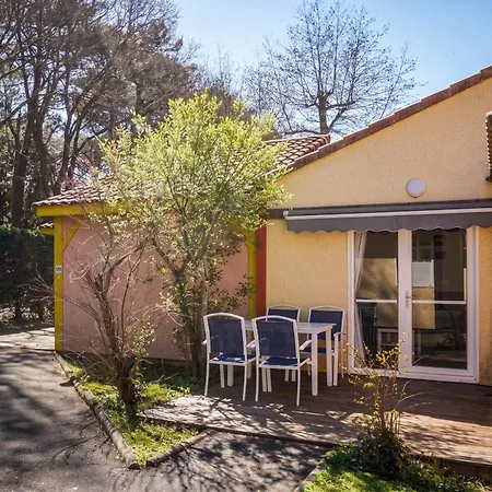 Maison Charmante A Avec Piscine Et Jardin *